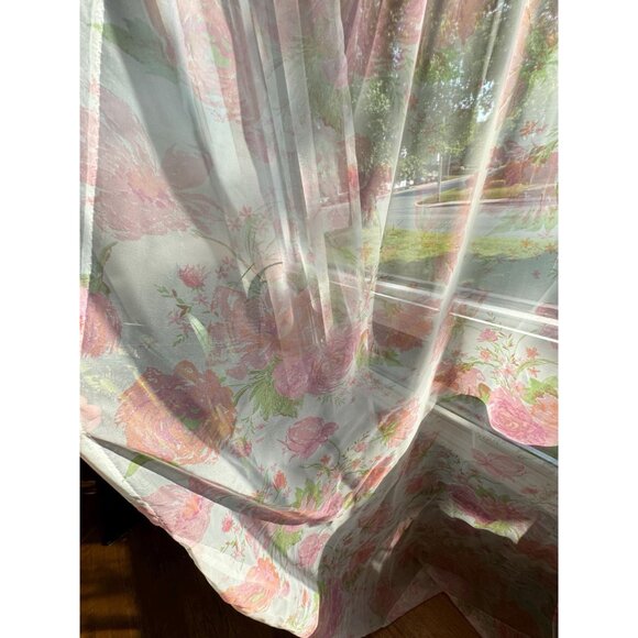 Vintage 1960s pair of curtains, pink floral bouquet, long and narrow, sheer - Picture 4 of 9